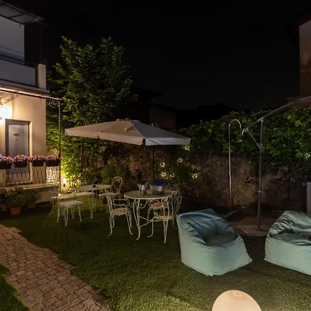 Maji - Historic With Pool, Garden And Private Parking 아파트 *