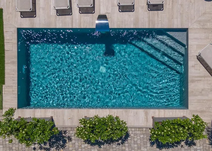 Maji マンデッロ・デル・ラーリオ