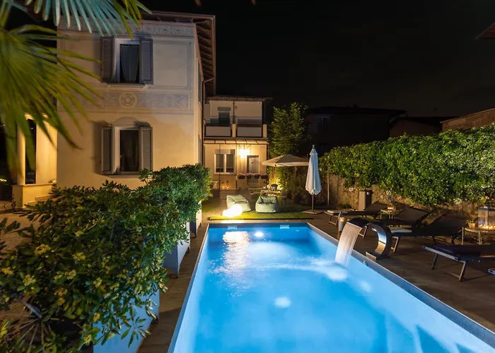 Maji アパート マンデッロ・デル・ラーリオ