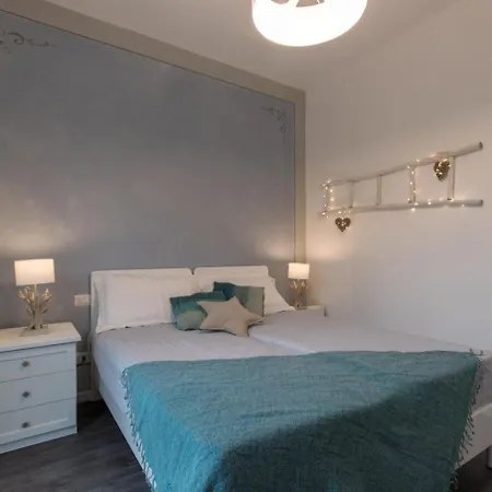 Maji - Historic With Pool, Garden And Private Parking Apartment *
