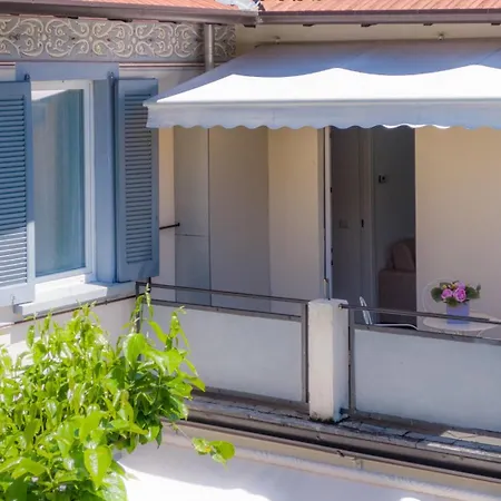 Maji - Historic With Pool, Garden And Private Parking *